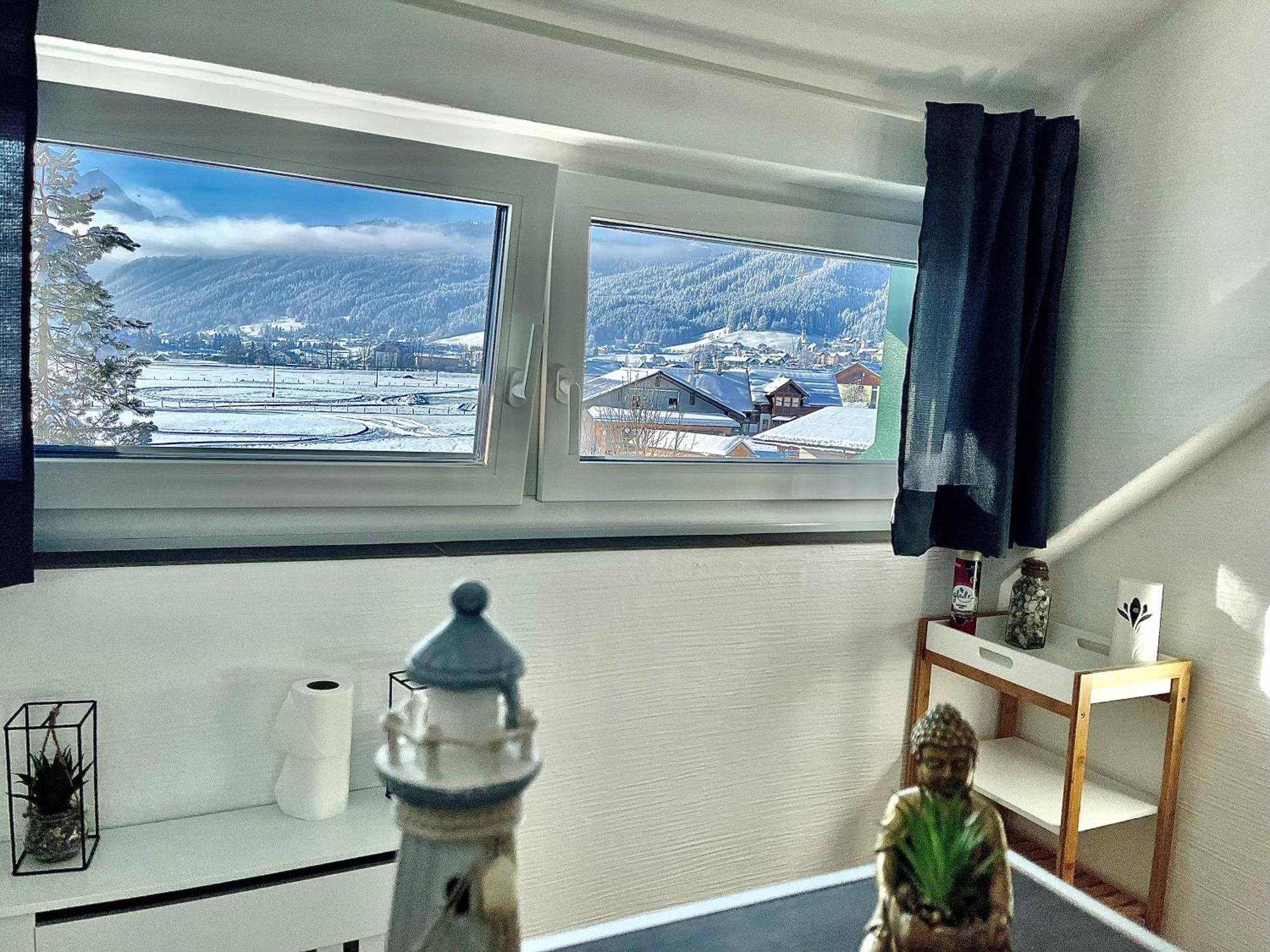 Almsternderl 2.0 - Gemuetliches Appartment In Gosau Dış mekan fotoğraf